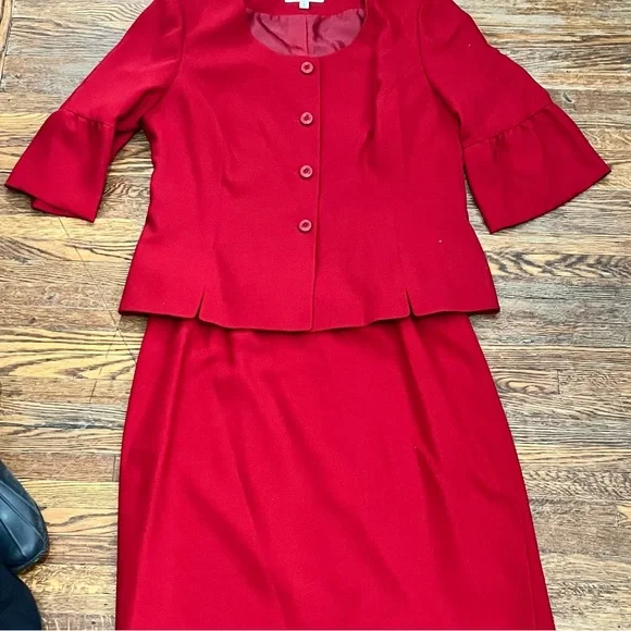 NWT Red Skirt Suit - Picture 2 of 4